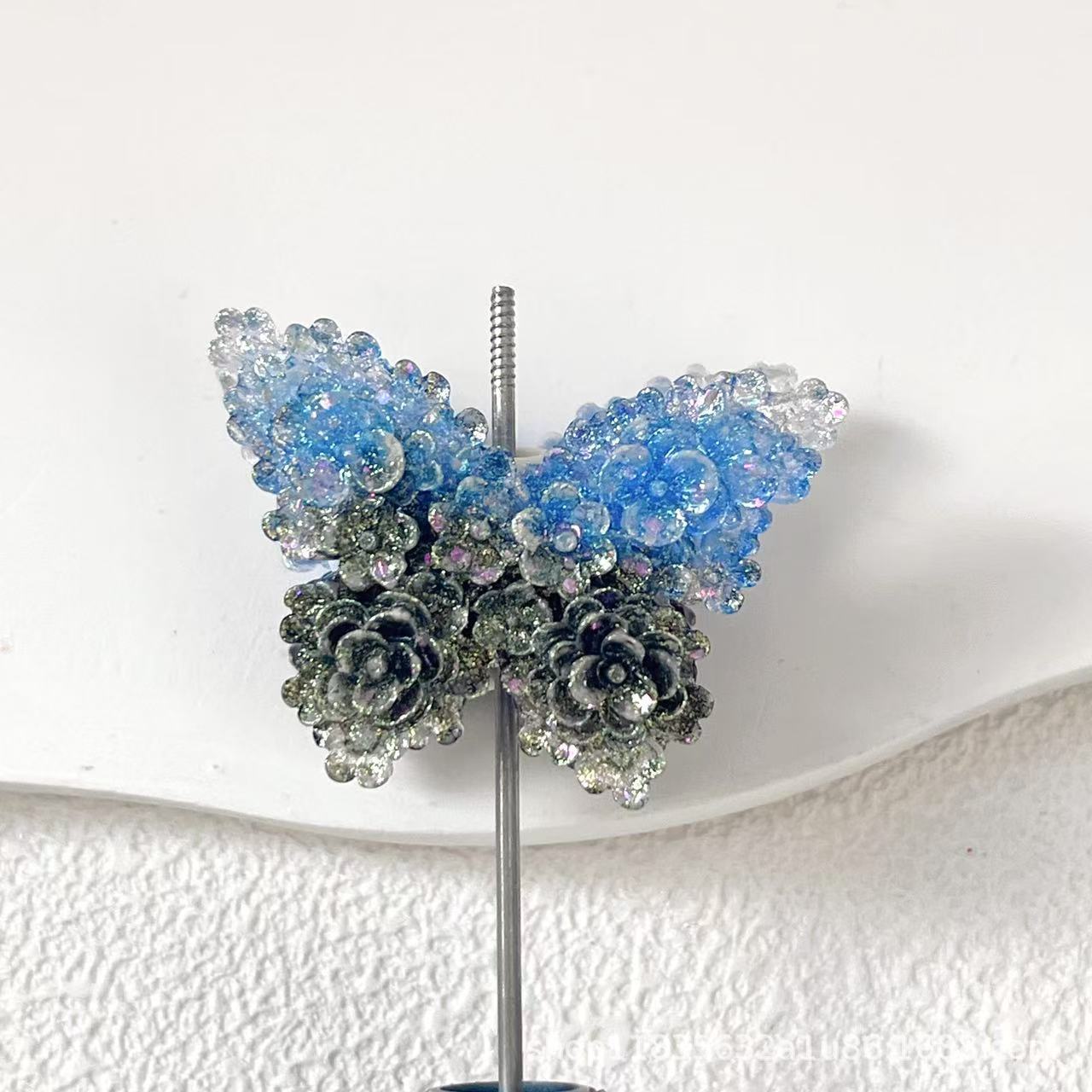 Wholesale 10pcs colored butterfly sugar beads