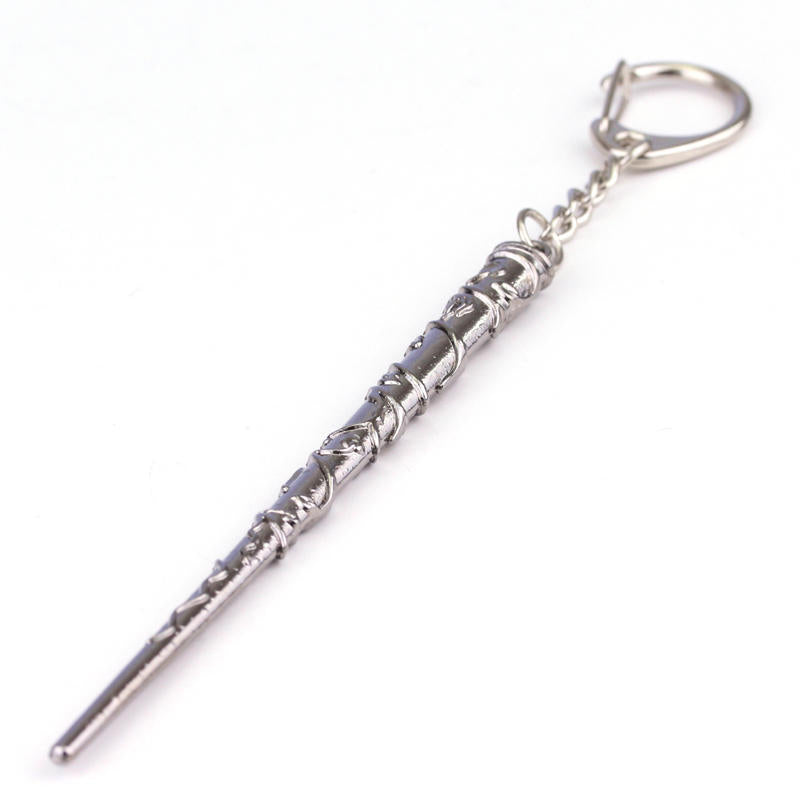 Wholesale scepter hourglass keychain game jewelry crown pendant