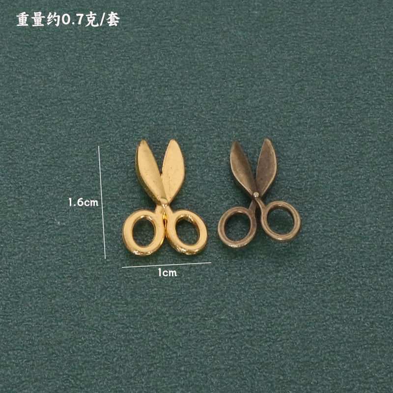 Wholesale 10pcs Dollhouse Miniature Mini Kitchen Scene Egg Beater Diverse Doll Accessories