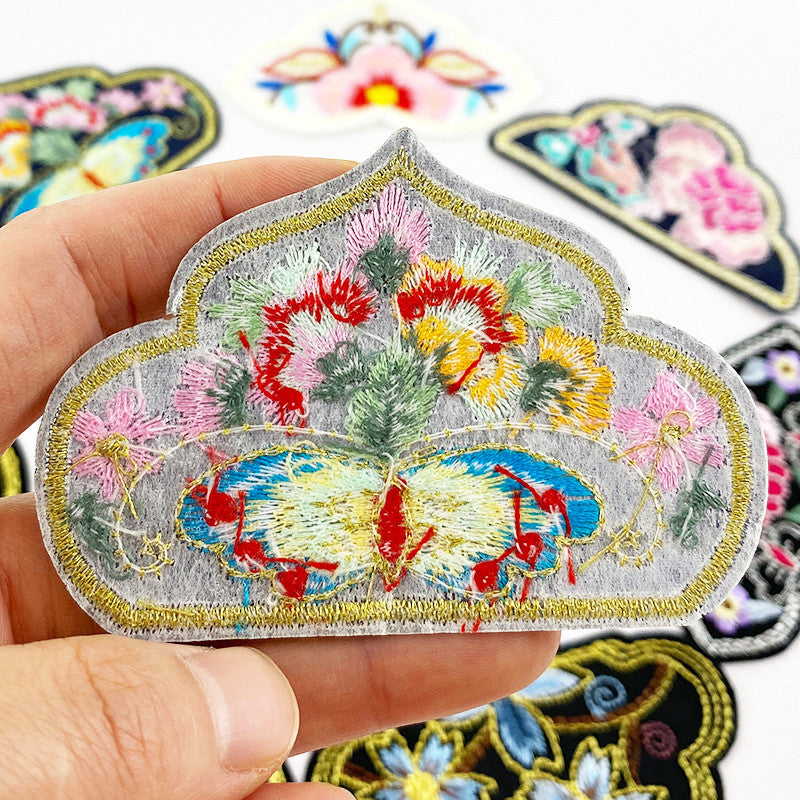 Wholesale Chinese Style Plum And Peony Butterfly Embroidered Fabric Patches Pair For Coat Decoration