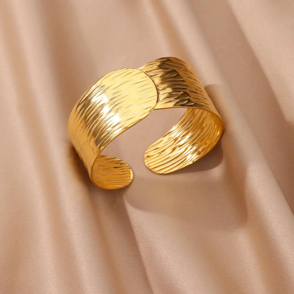 Wholesale personality exaggerated opening Stainless steel bracelet wide version jewelry