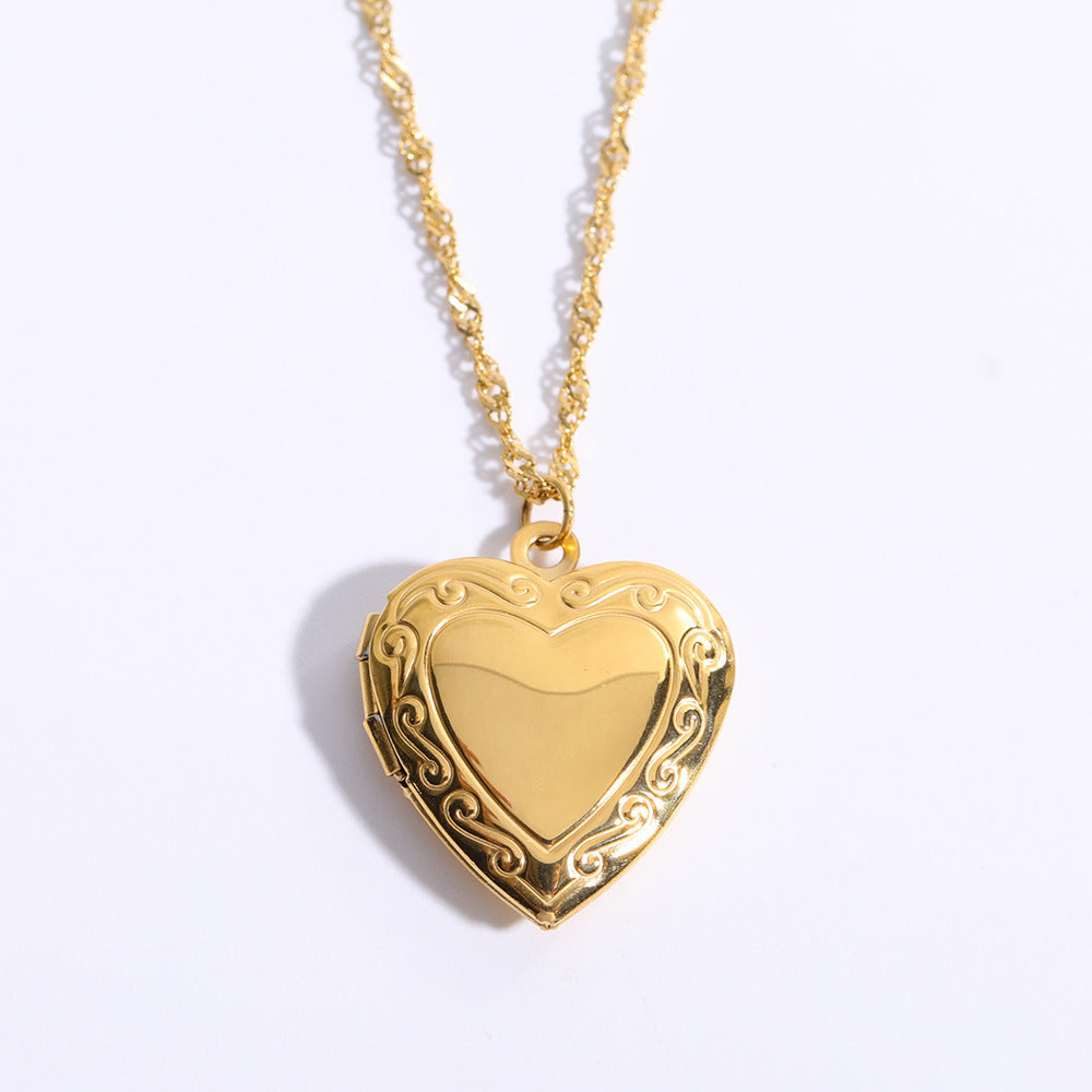 Wholesale Love Flower Album Pendant Square Opening Necklace