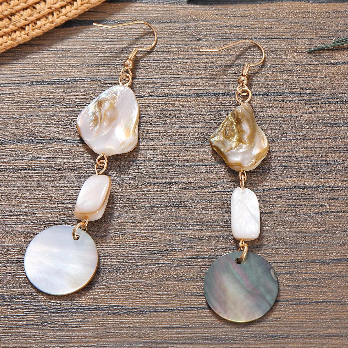 Wholesale Bohemian Shell Beads Pendant Earrings