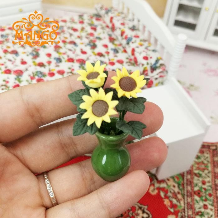 Wholesale 1:12 DOLLHOUSE DOLLHOUSE mini model green porcelain bottle sunflower flower arrangement pot