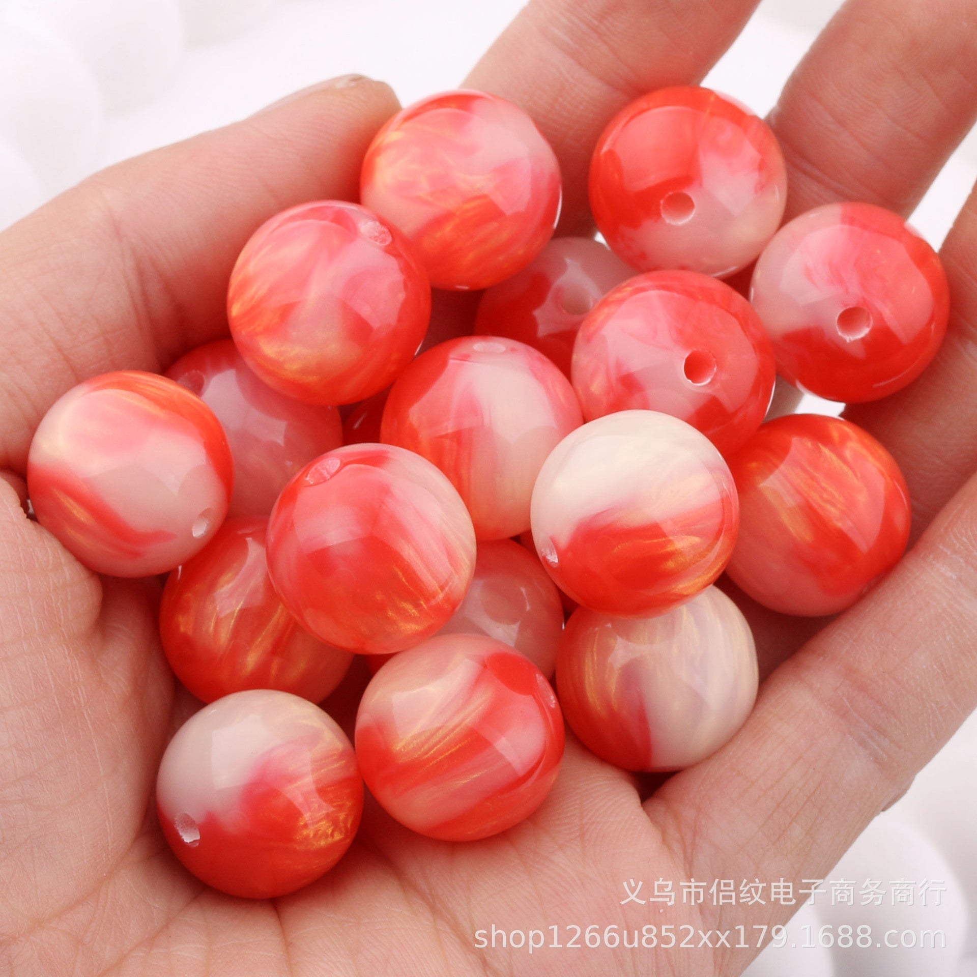 Wholesale 20PCS Pearlescent Moiré Color Gradient Straight Hole Resin Balls