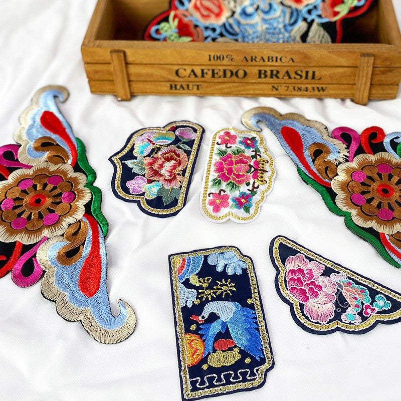 Wholesale Chinese Style Plum And Peony Butterfly Embroidered Fabric Patches Pair For Coat Decoration