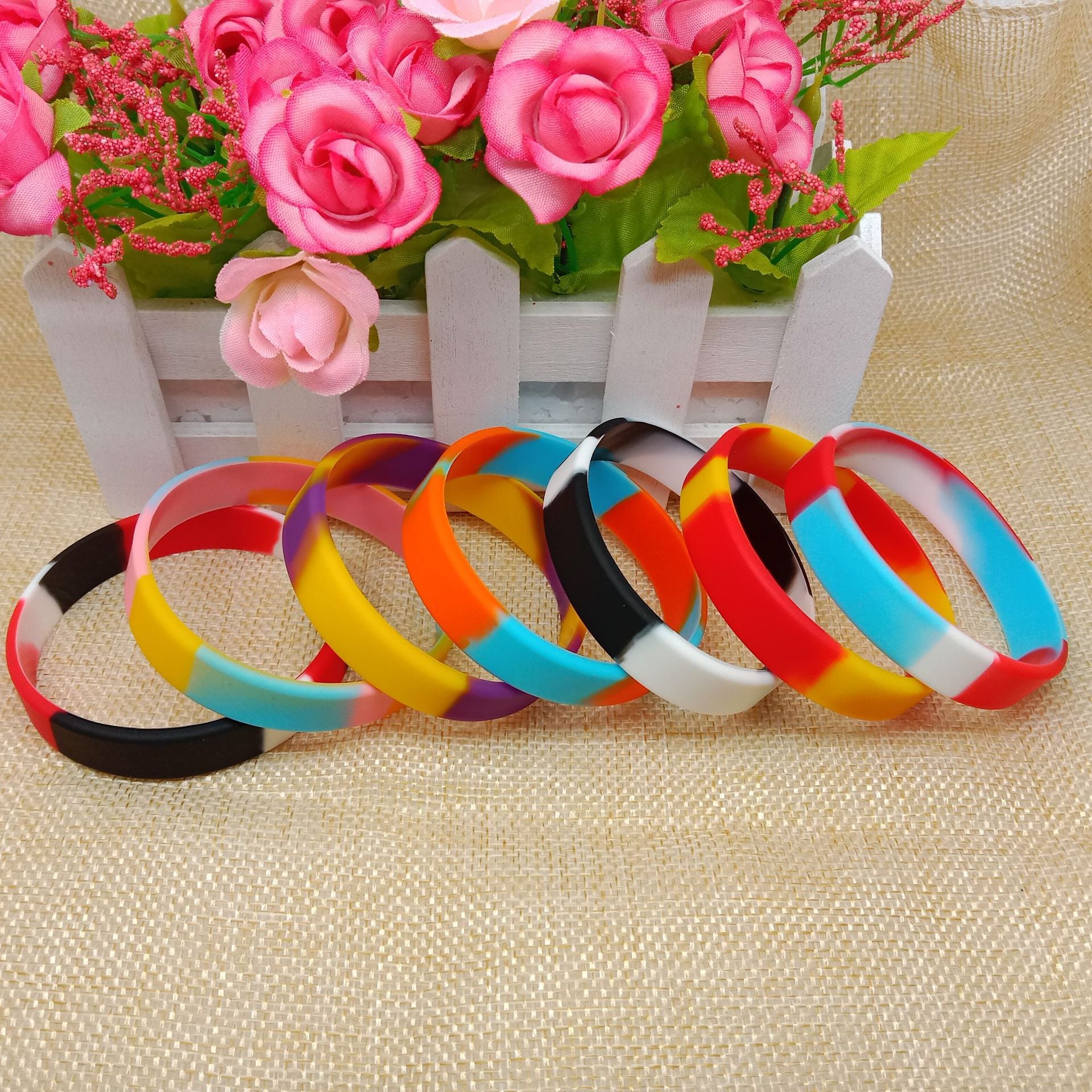 Wholesale Silicone Rubber Fitness Hipster Sports Bracelet
