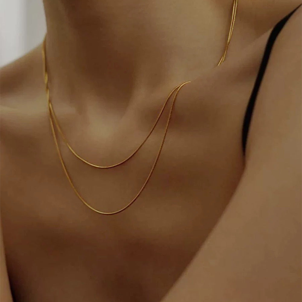 Wholesale Minimalist Wind Round Snake Stainless Steel Necklace