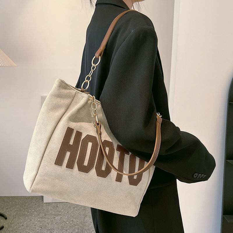 Wholesale High-capacity Commuting PU Shoulder Bags