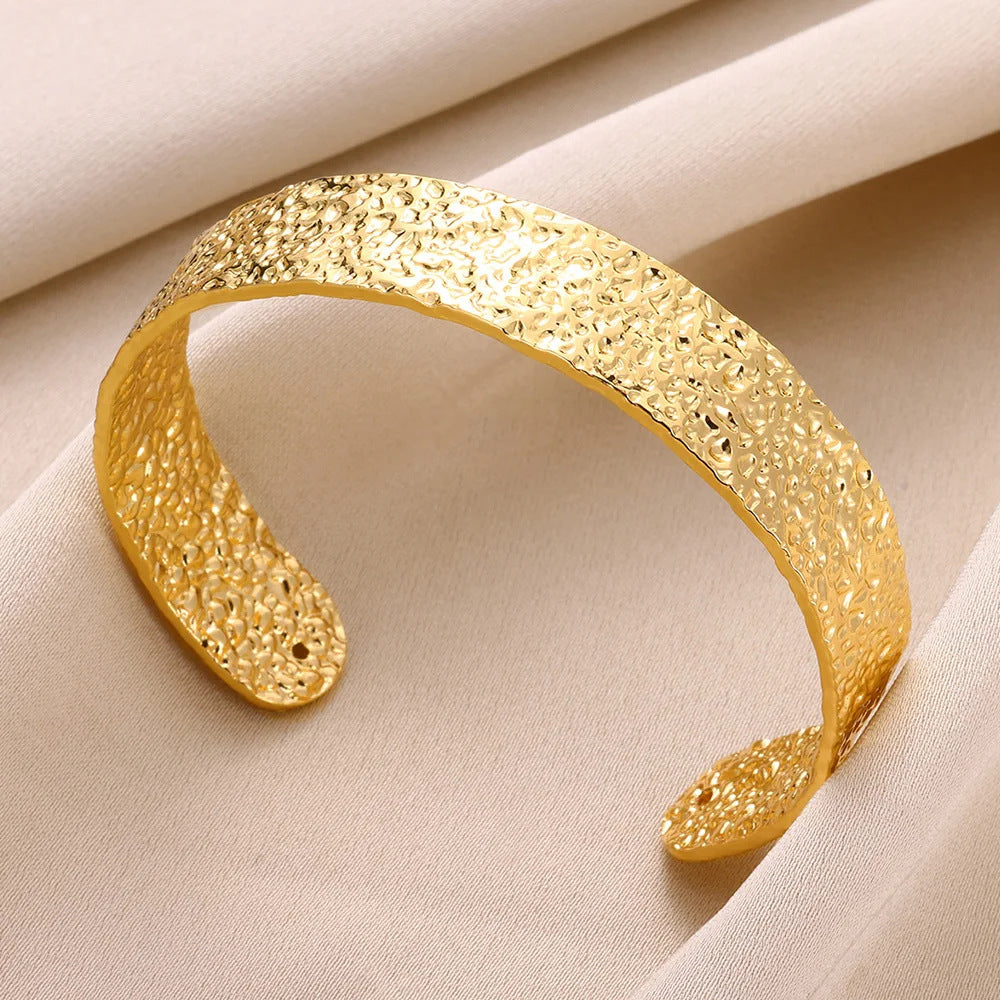 Wholesale personality exaggerated opening Stainless steel bracelet wide version jewelry