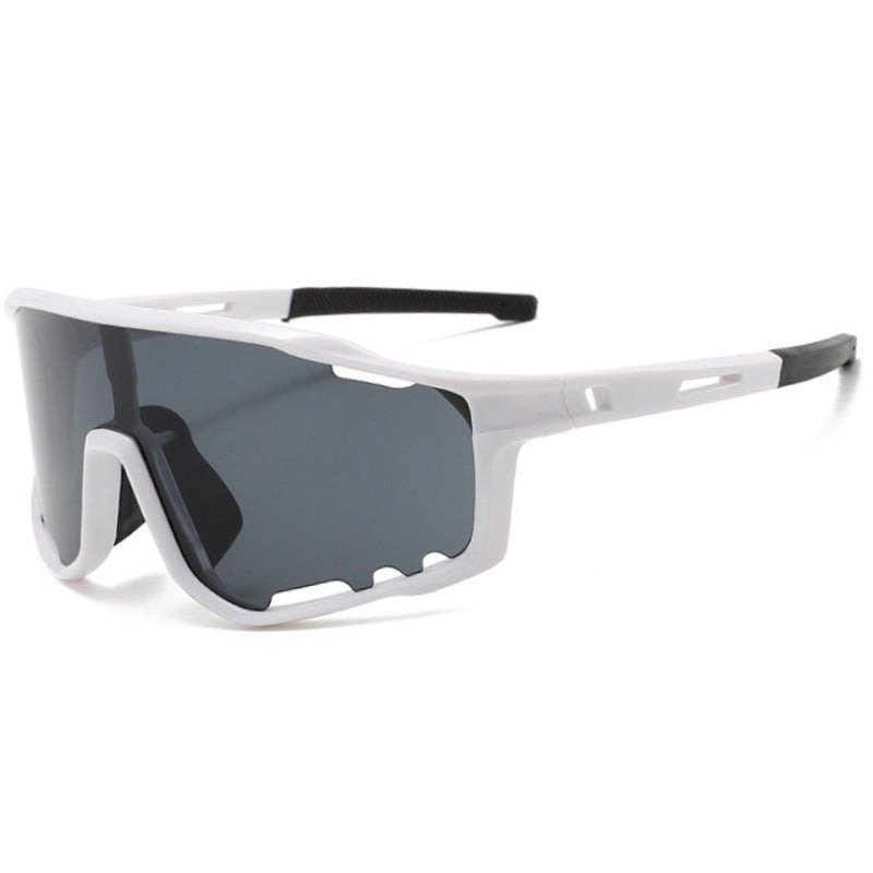 Wholesale Cycling goggles with color changing function to prevent wind, sand and UV rays