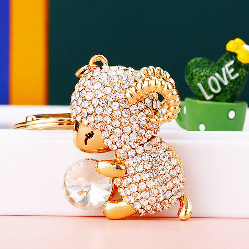 Wholesale Chic Metal Lucky Sheep Keychain Rhinestone Car Key Accessory Bag Charm Gift