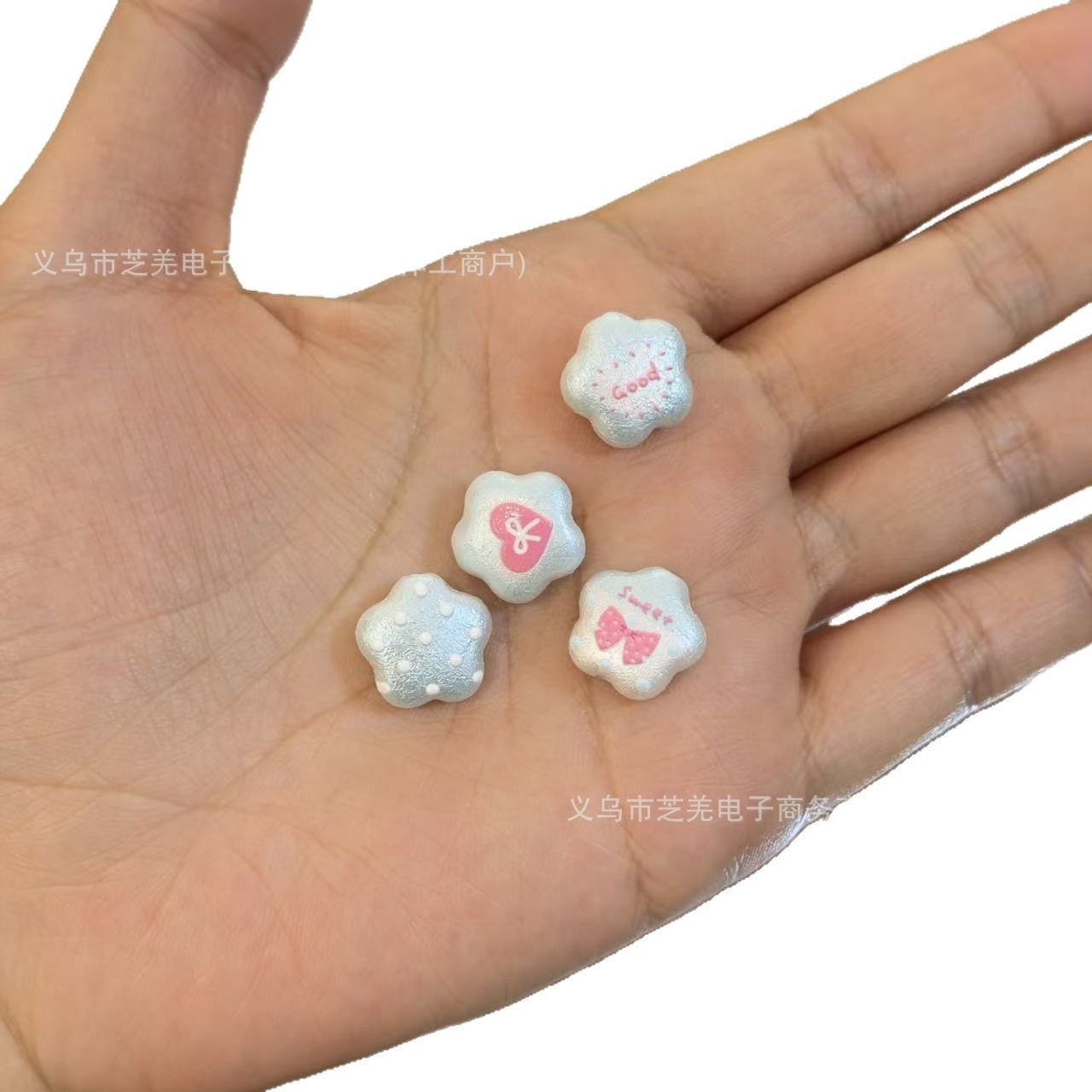 Wholesale 10pcs embossed bow heart-shaped flower acrylic beads