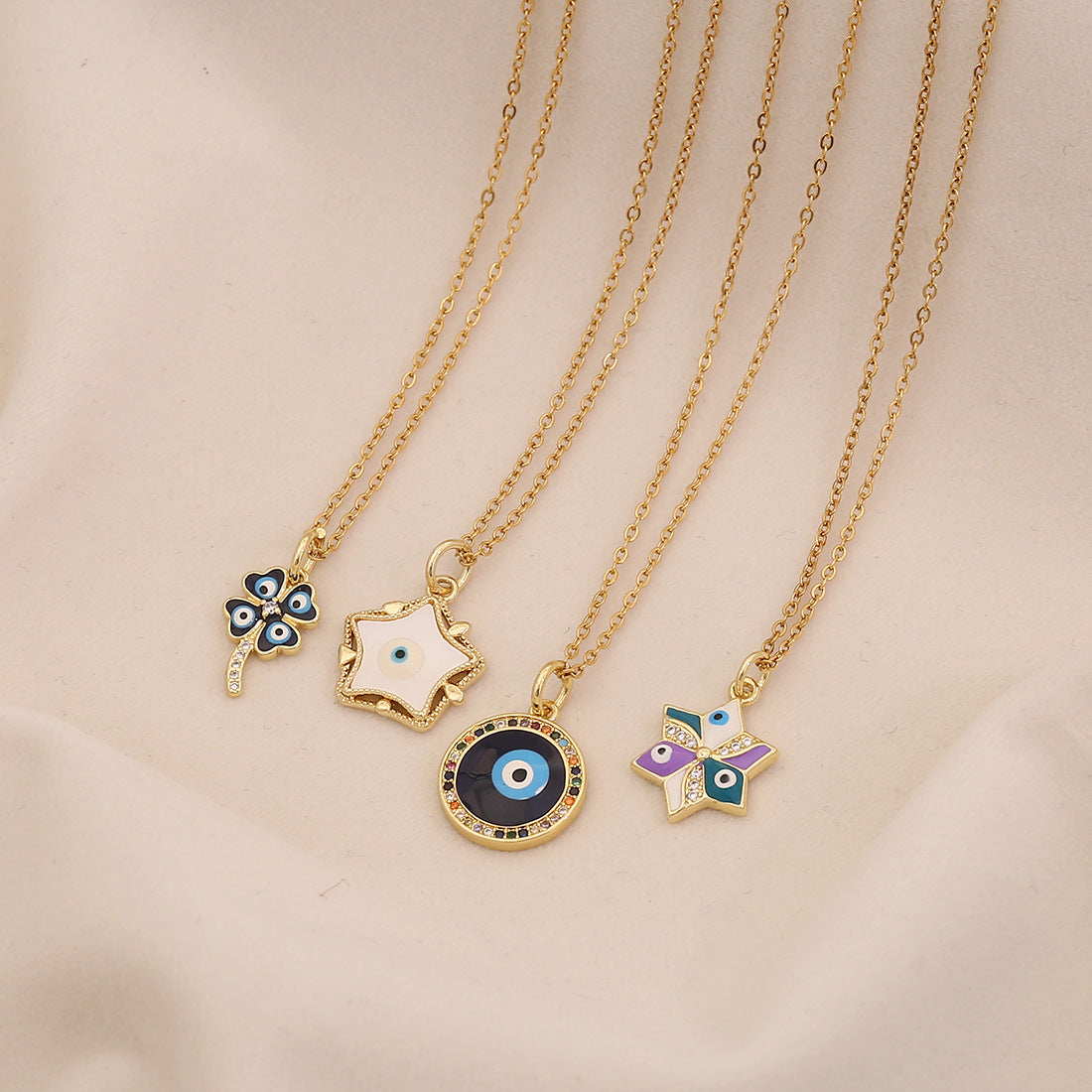 Wholesale Devil' s Eye Necklace Stainless Steel Clavicle Chain