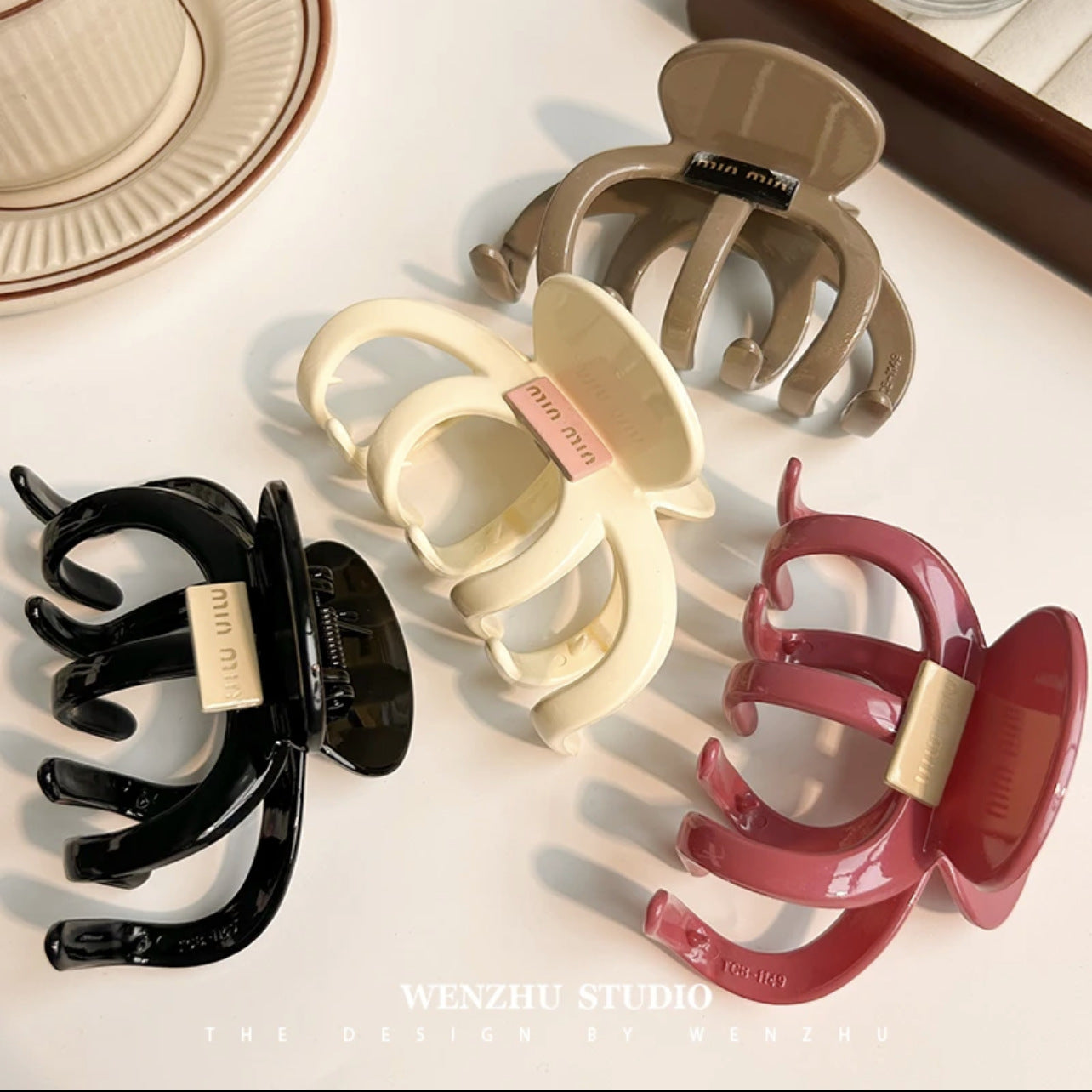 Colorful large hair clip acrylic shark clip