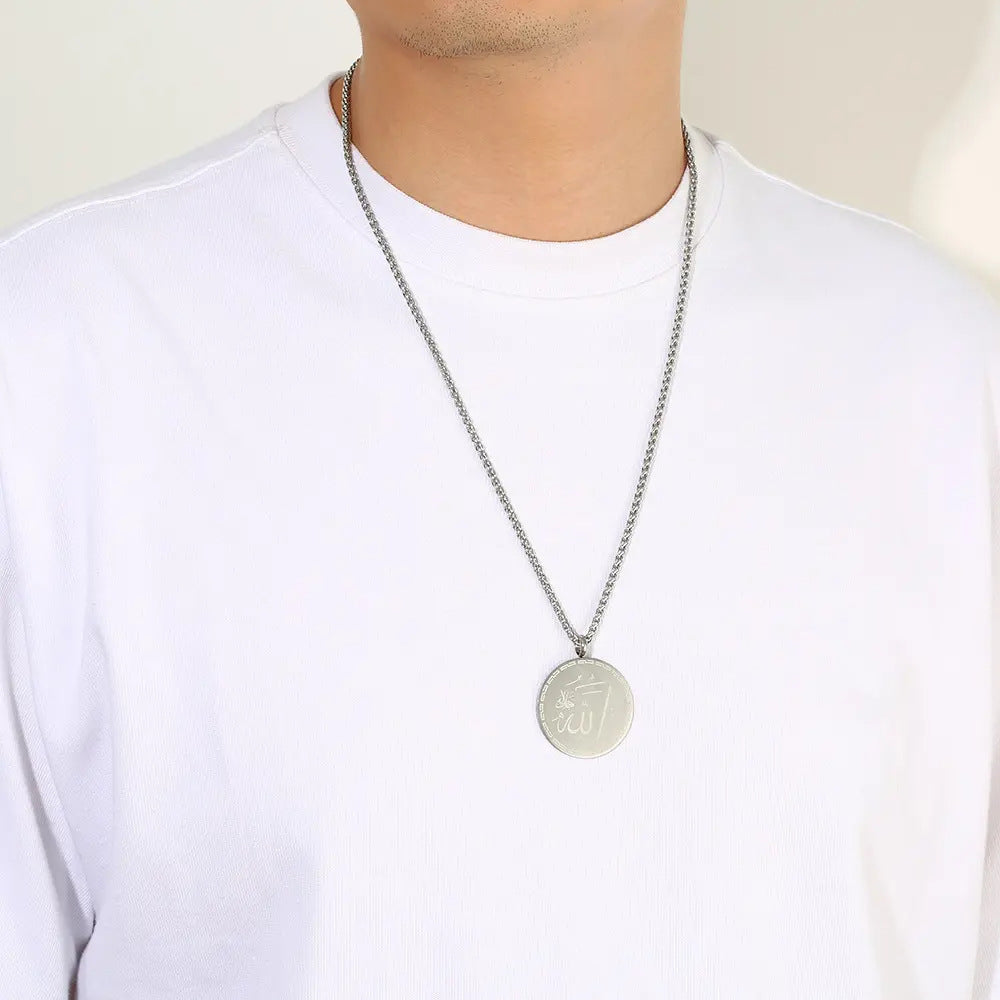 Wholesale Geometric Round Pendant Stainless Steel Necklace