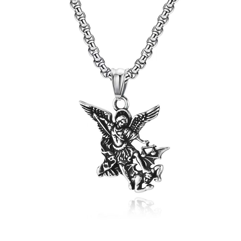Wholesale Vintage Eagle Wings Alloy Pendant Necklace