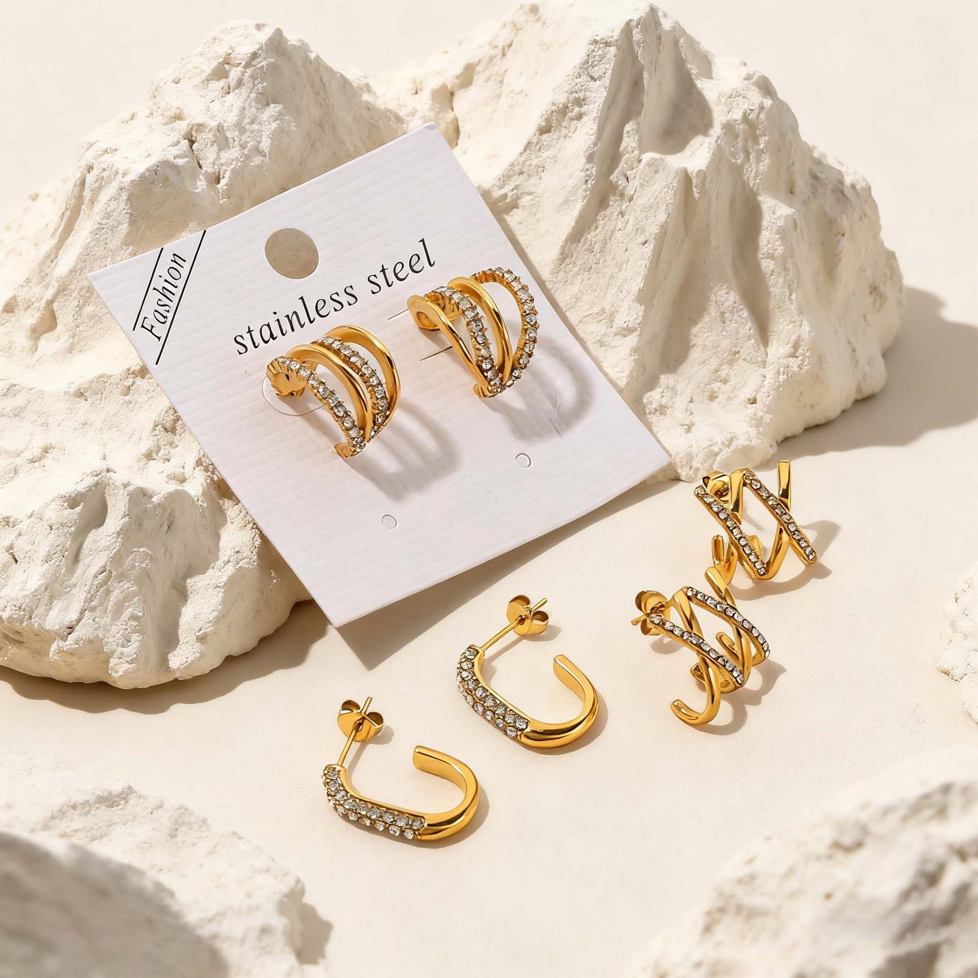 Wholesale Titanium Alloy Gold-Colored Earrings Luxury Style