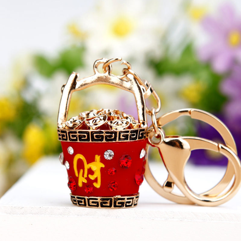 Wholesale Stylish Rhinestone Bear Keychain Car Key Accessory Bag Charm Champagne Zinc Alloy Wedding Gift For Resale