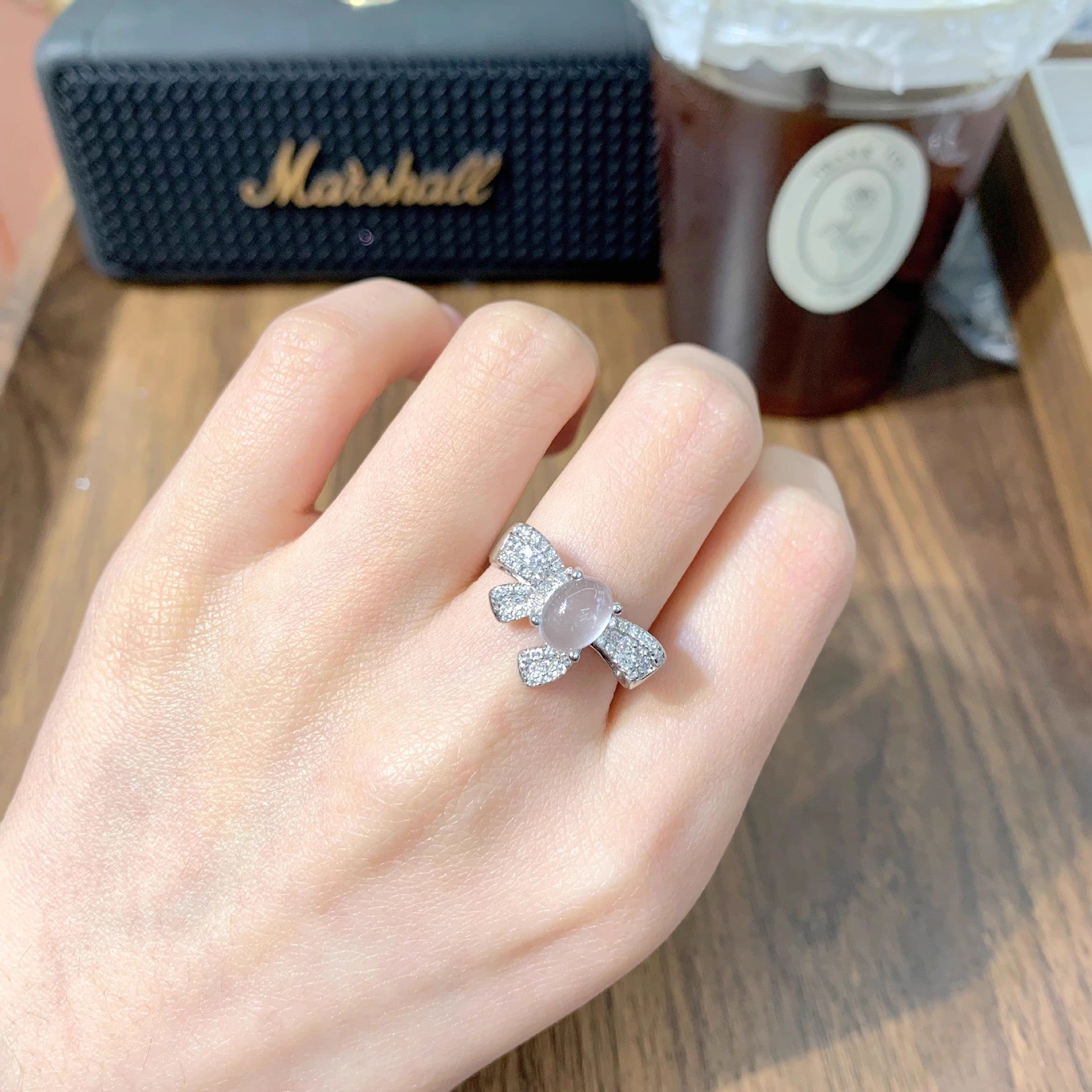 Wholesale Bow Egg-shaped Ring