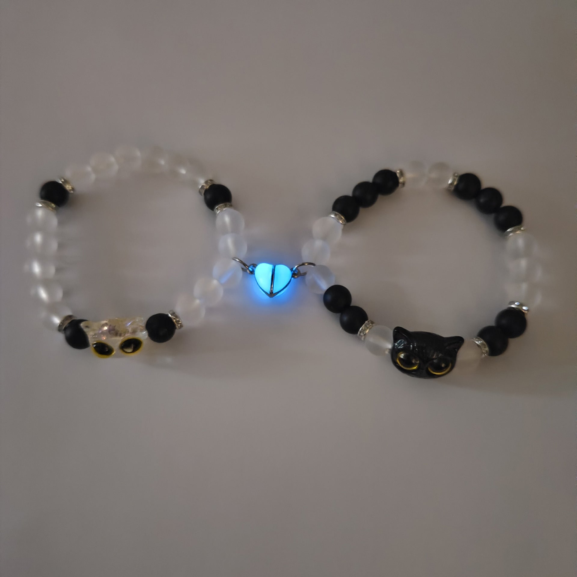 Wholesale  Beaded Cute Cat Two-pack Love Magnetic Luminous Couple Bracelet