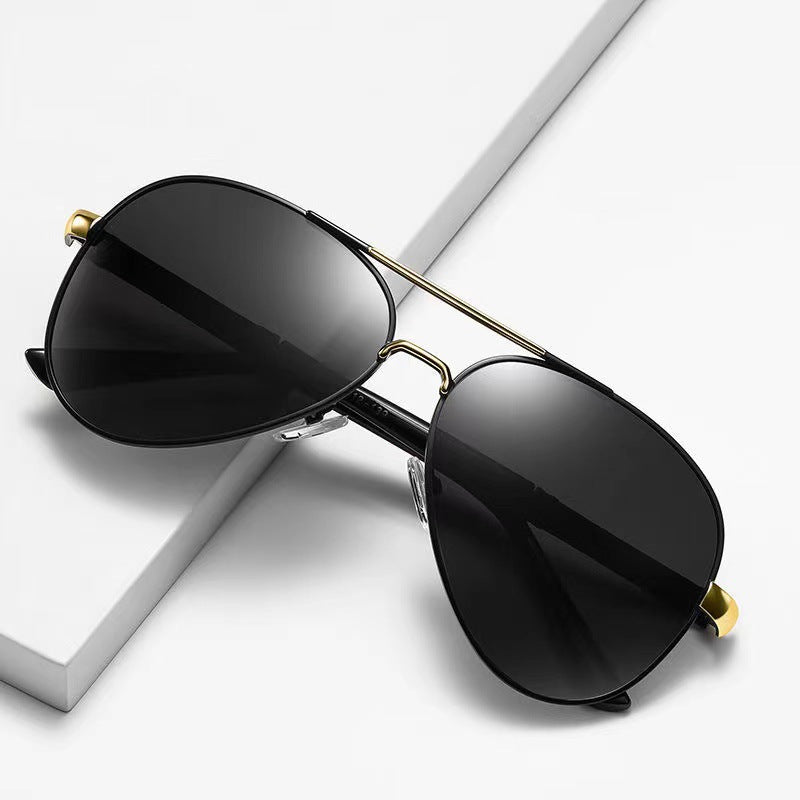 Wholesale Polarized day and night color changing men' s sunglasses