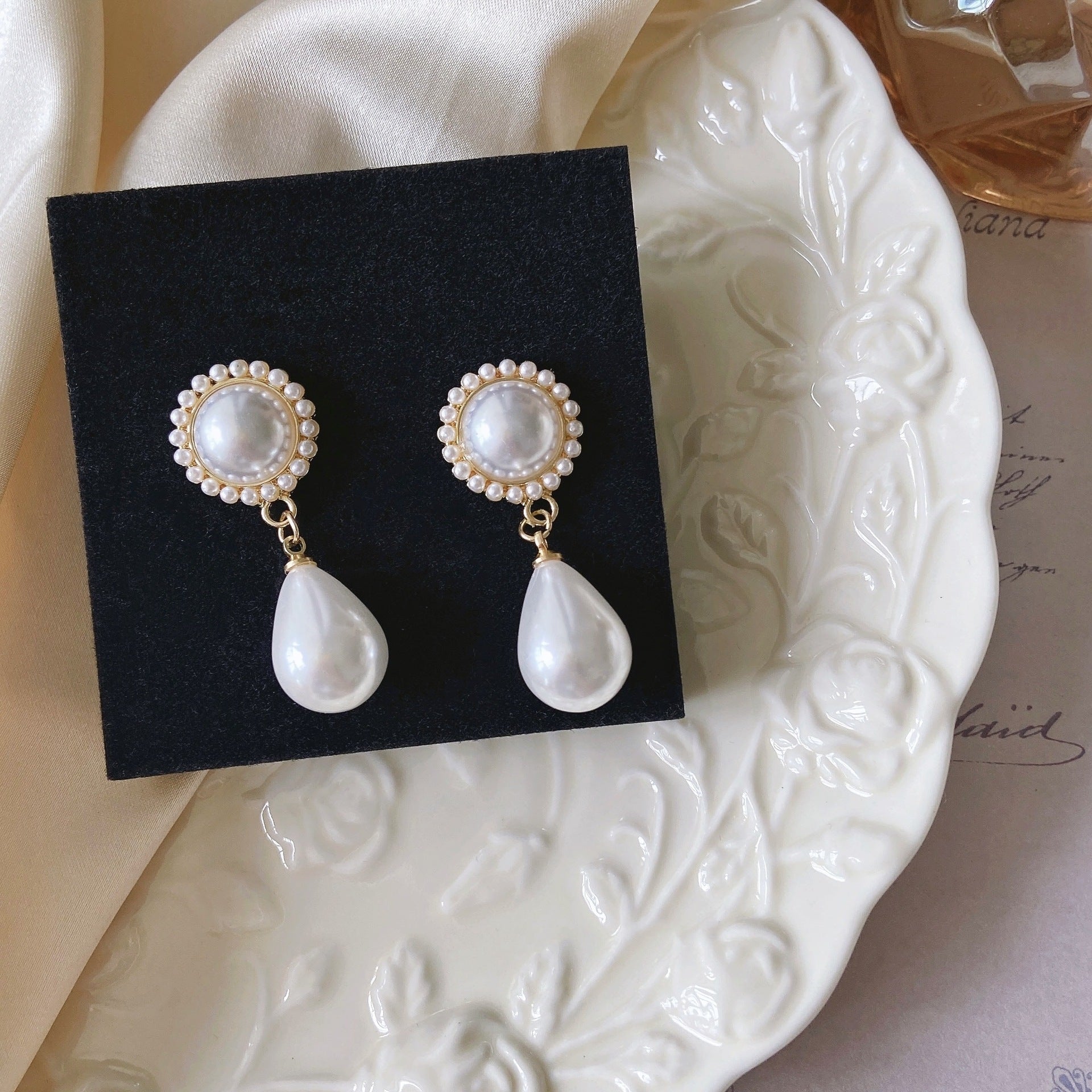 Wholesale Baroque Drop Pearl Earrings