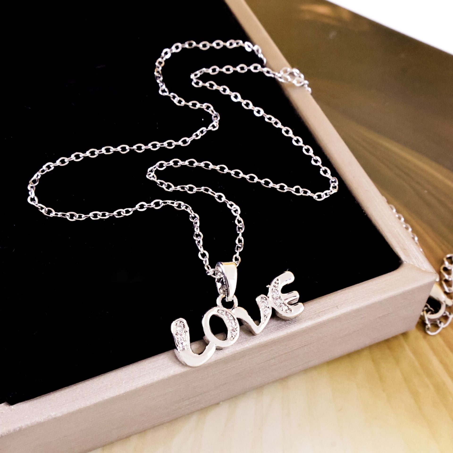Wholesale Titanium Steel Heart Necklace