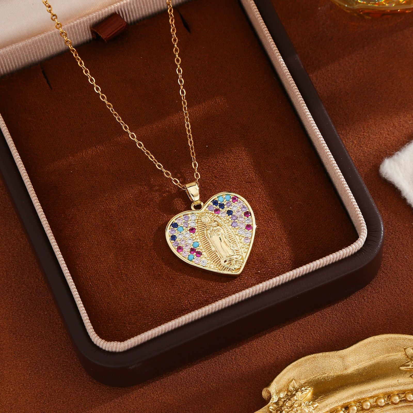 Wholesale Micro inlaid love heart Titanium Steel Necklace