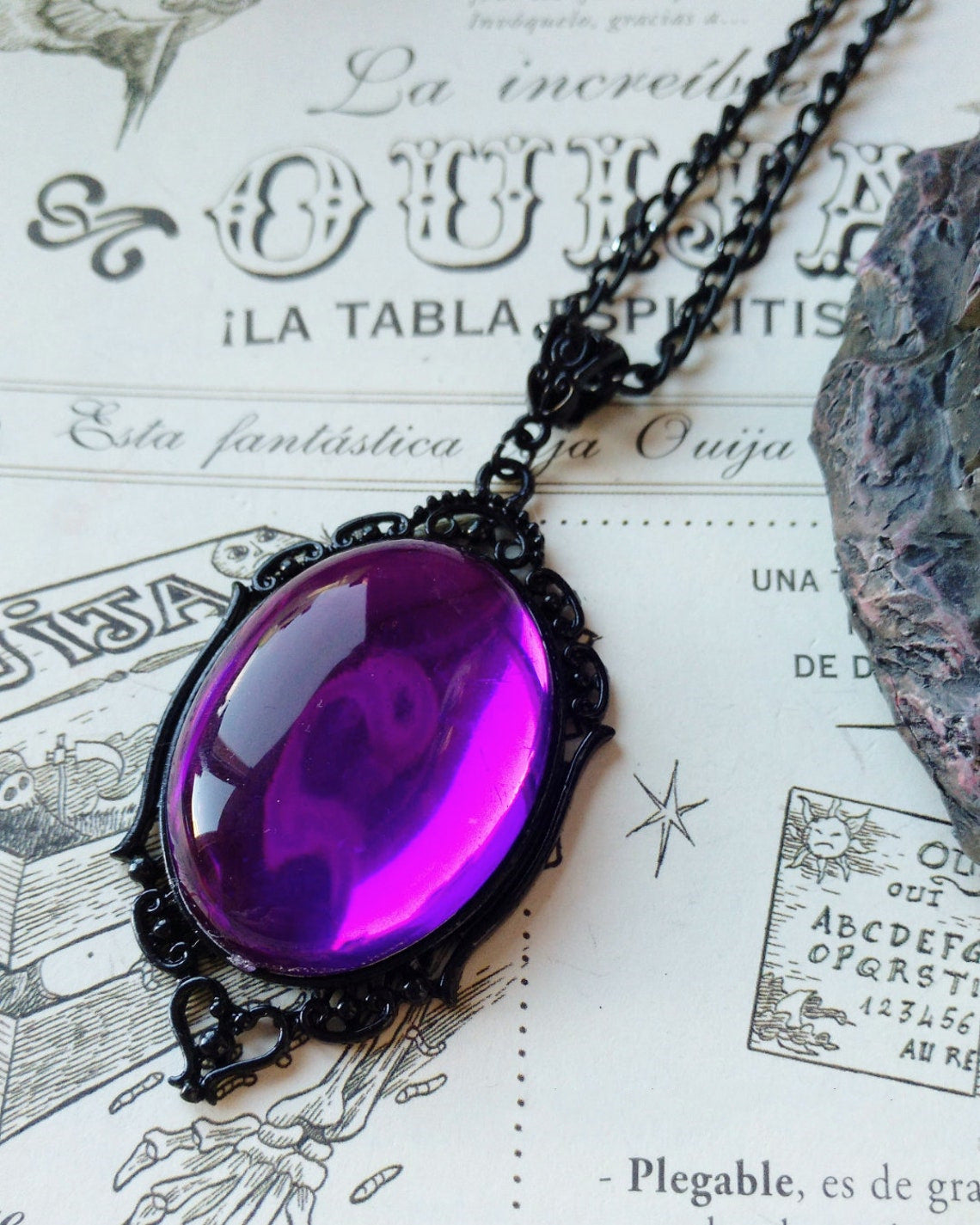 Retro stardust gothic crystal necklace