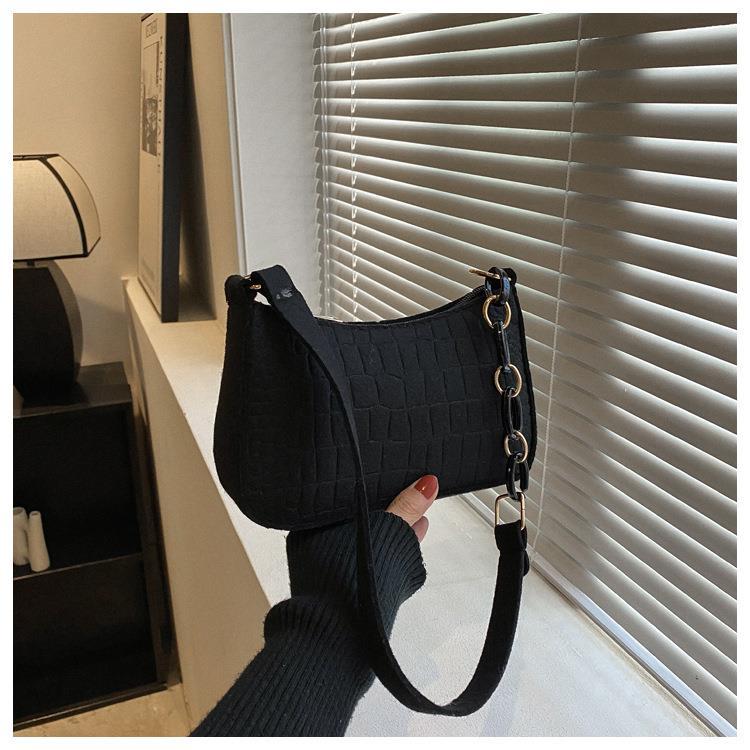 Wholesale Underarm Popular Temperament Simple Handbag Shoulder Bag
