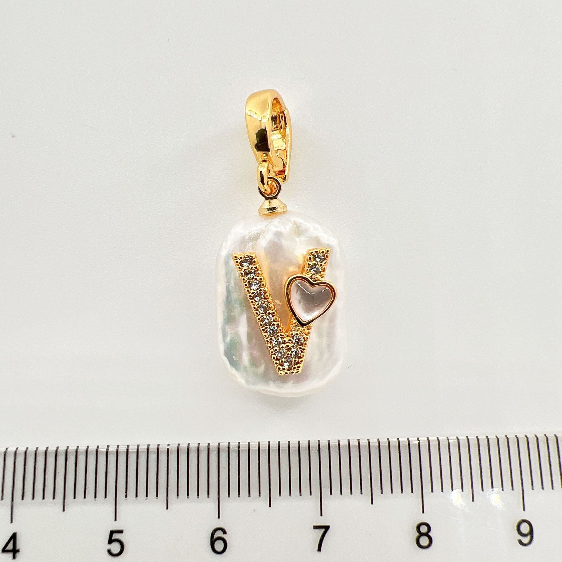 Wholesale Copper gold plated inlaid pearl shell cross butterfly heart pendant