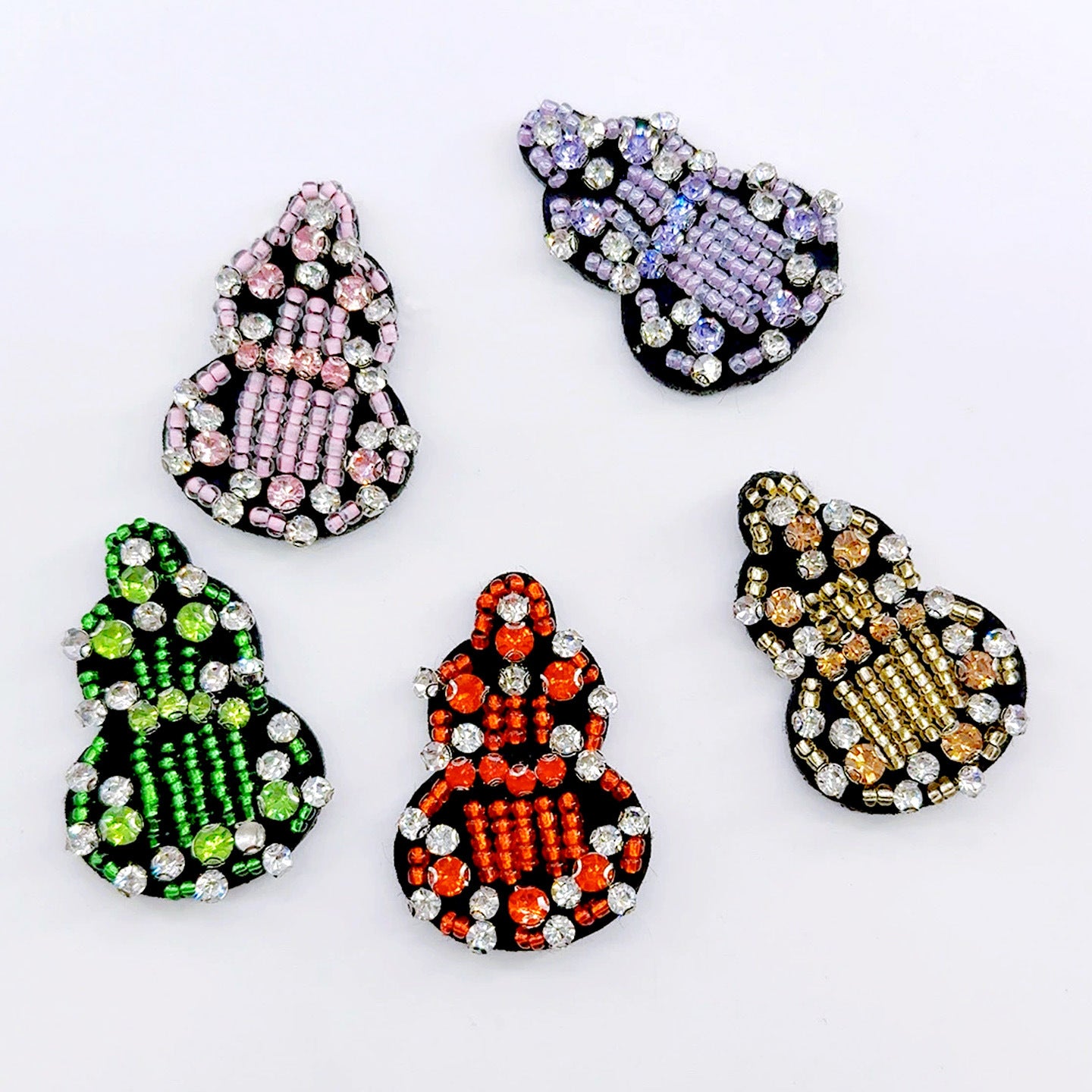 Wholesale Decorative Gourd Shaped Crystal Bead Embroidery Patch DIY Craft Supply For Clothing Bags Towels