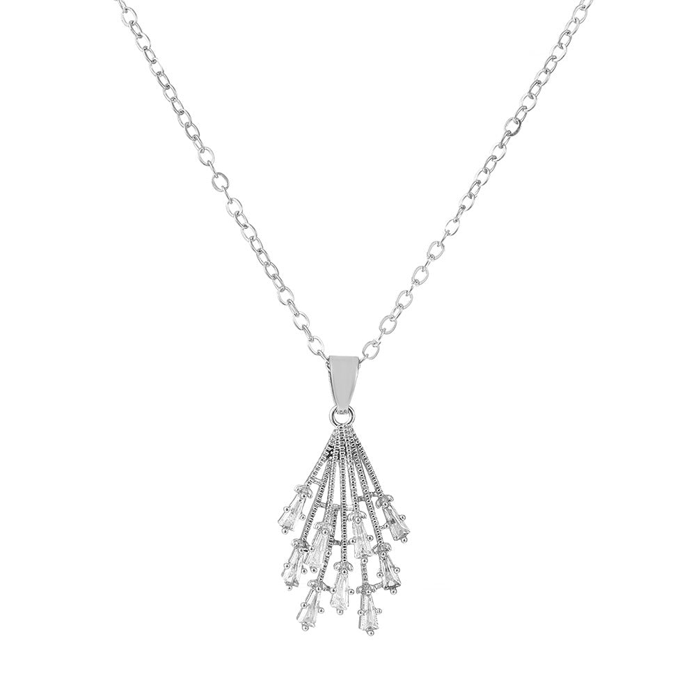 Wholesale Flower Zircon Simple Fan-Shaped Tassel Mini Skirt Necklace