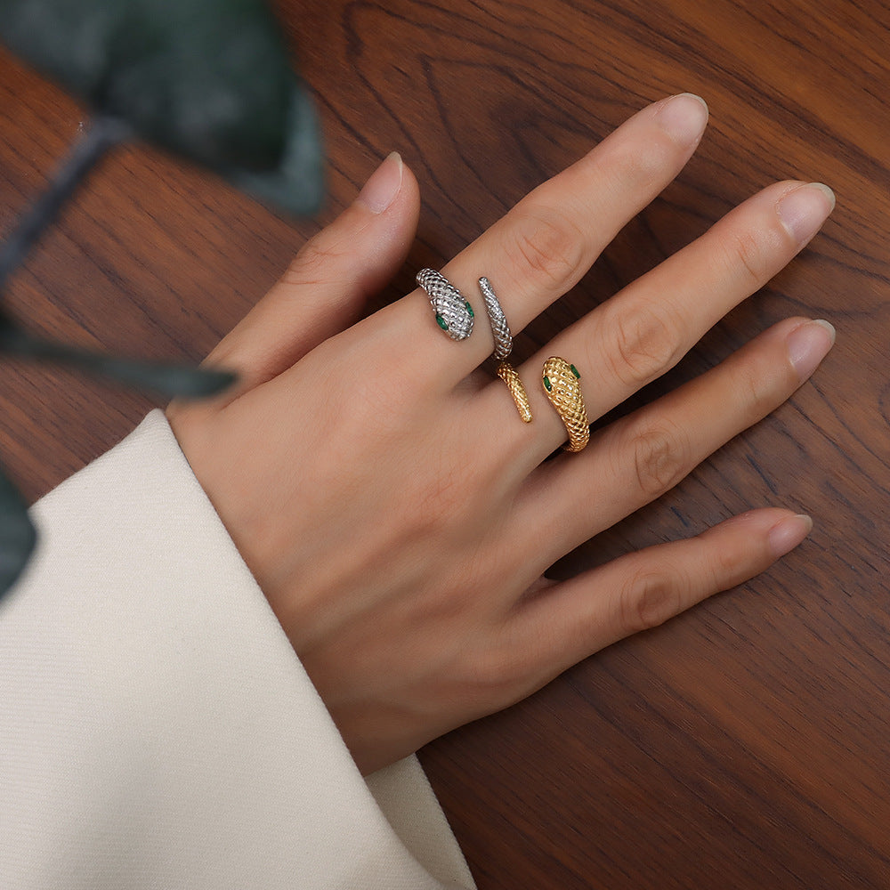 Wholesale Joker personality jewelry titanium steel plated 18K gold diamond snake ring opening non-adjustable women