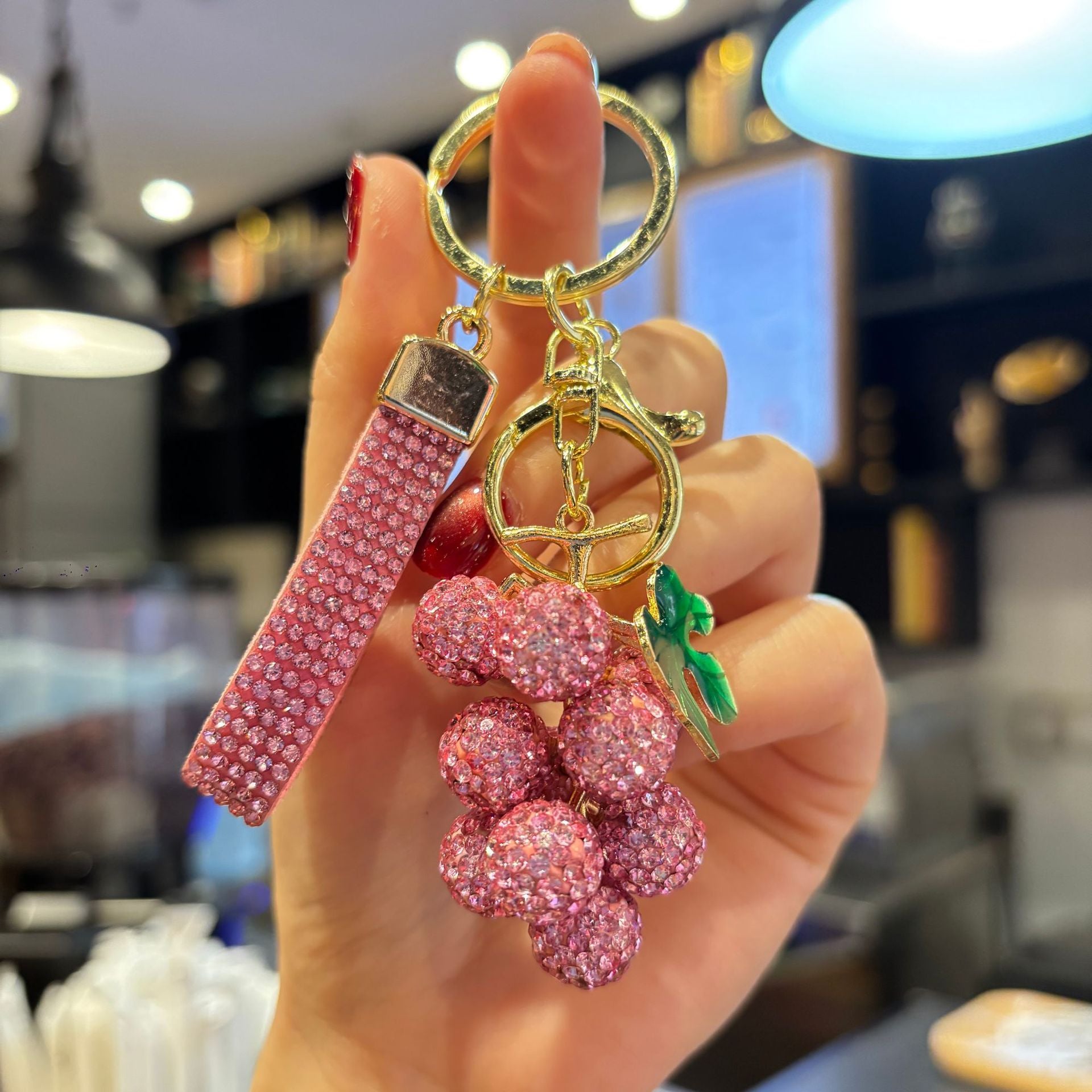 Wholesale Full diamond 3D grape cluster keychain