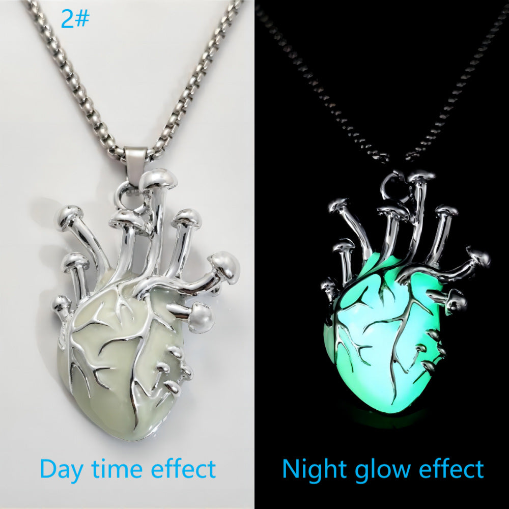 Wholesale Luminous Human Heart Halloween Necklace