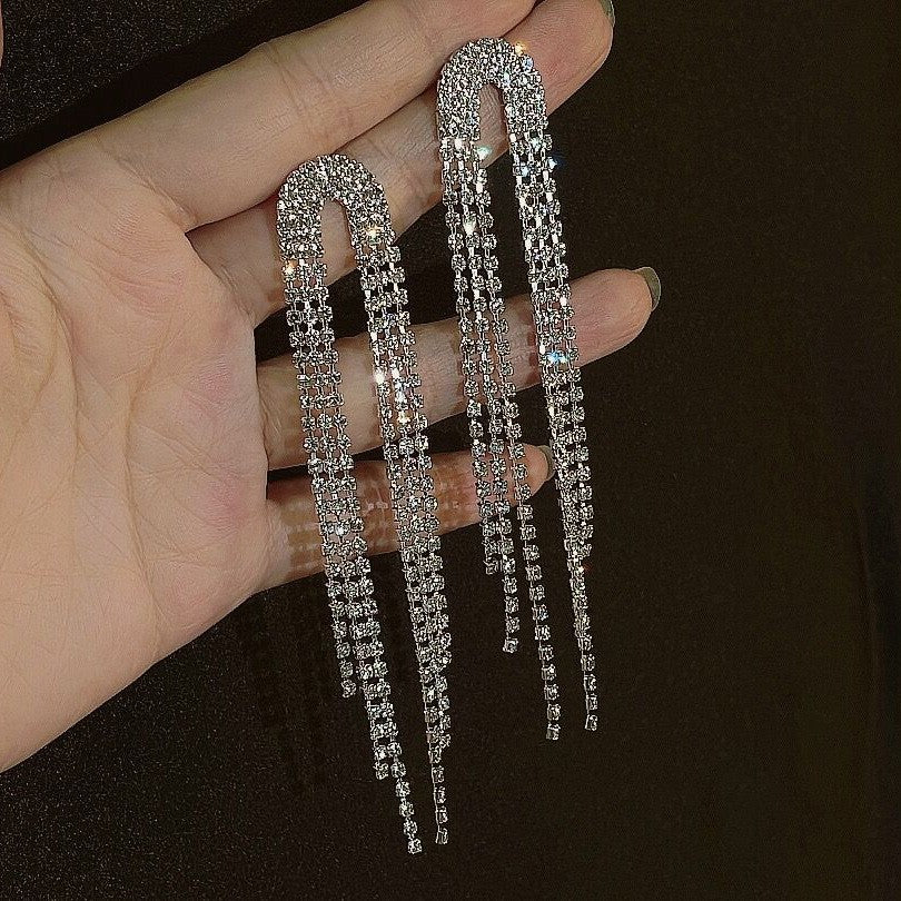 Wholesale Rhinestone Star Tassel Earrings