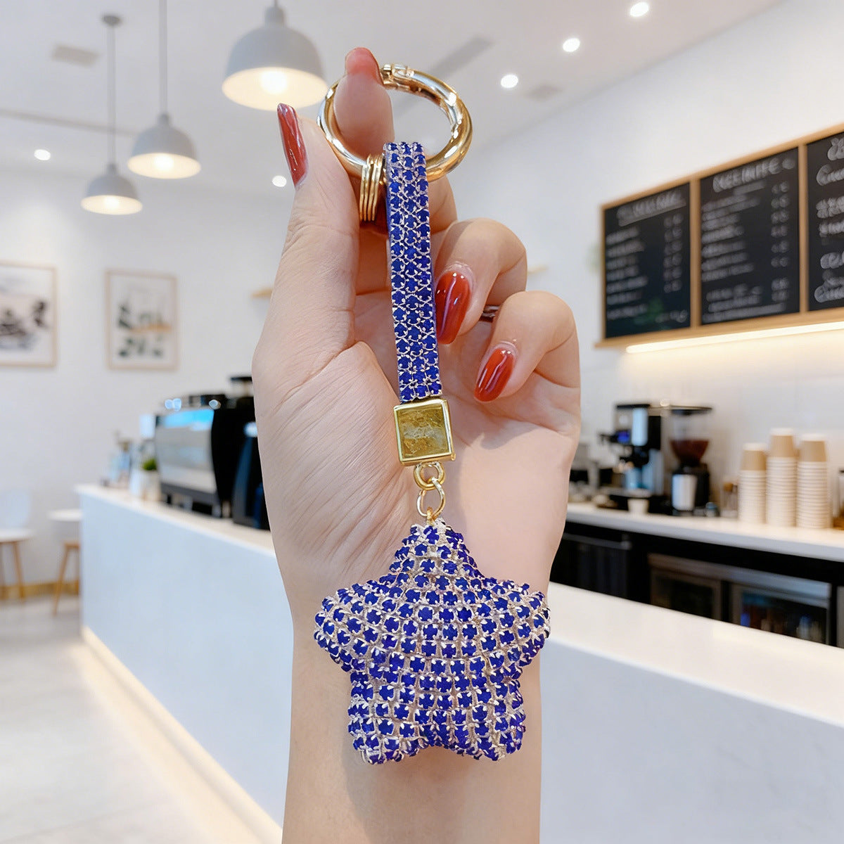 Wholesale Full Diamond Star Shining Water Diamond Pentagram Keychain