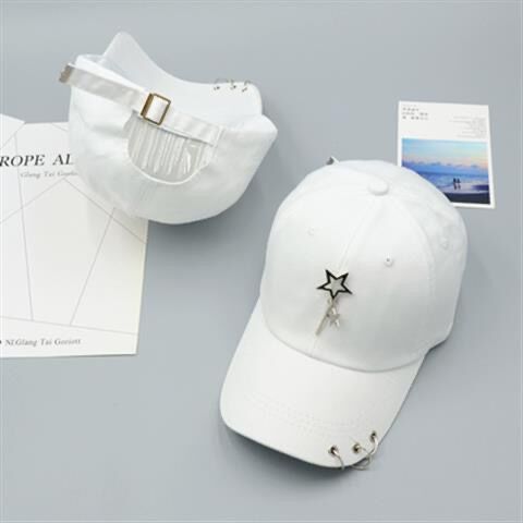 Wholesale of Sunscreen Canvas Baseball Caps for Student Couples