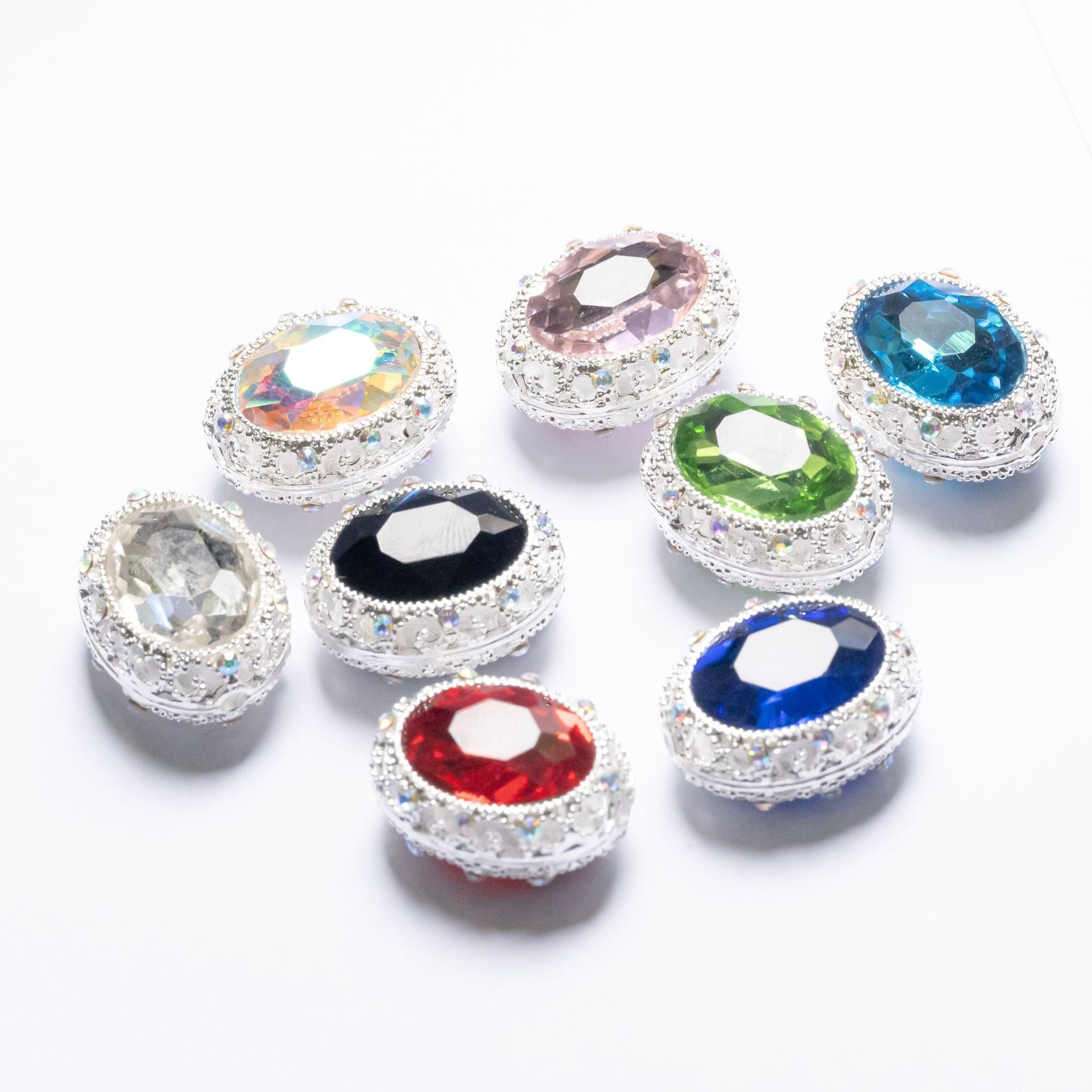 Wholesale 20pcs Alloy Crystal Western Princess Series Straight Hole Multi-color Optional Aperture 2.0mm Diy Mobile Phone Chain Bag Chain Pen