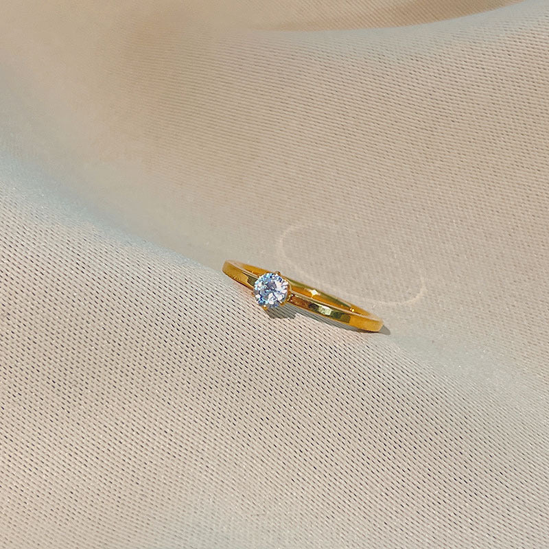 Anillo de diamantes de seis puntas de acero de titanio al por mayor