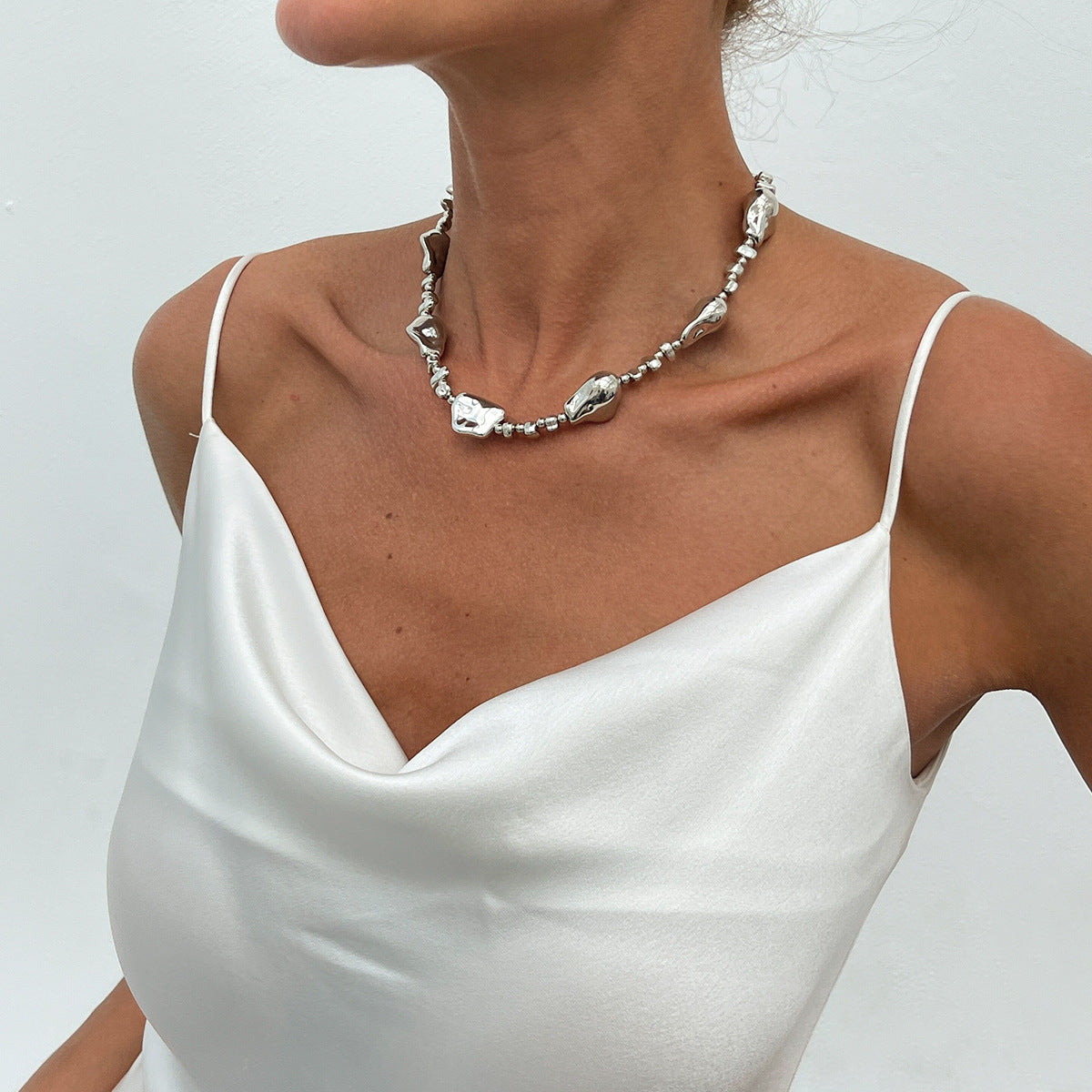 Wholesale Baroque Irregular Pearl Beaded Necklace Choker  Star Tassel Necklace