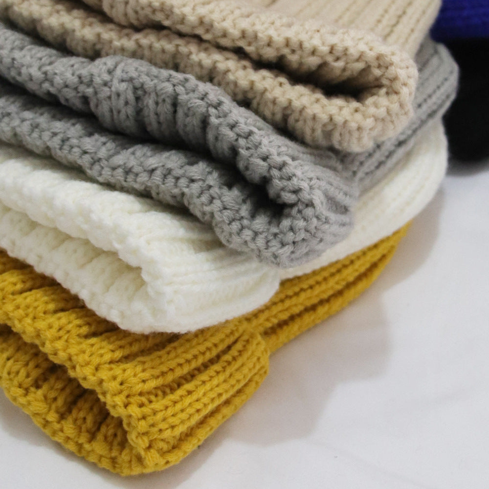 Wholesale Acrylic Solid Color Warm Knitted Hat