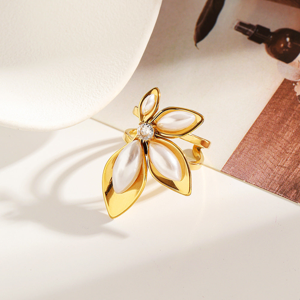 Wholesale Stainless steel ring with elegant petal opening