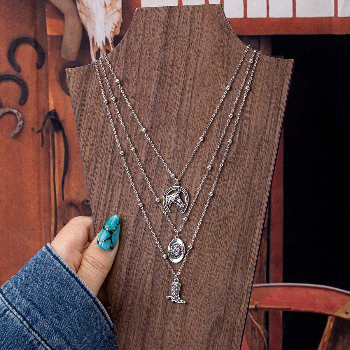 Wholesale Western style necklace