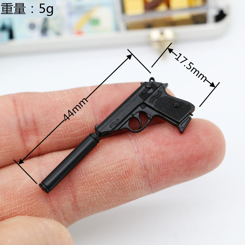 Wholesale Dollhouse1:12 miniature food toy model scene doll house accessories mini toy gun