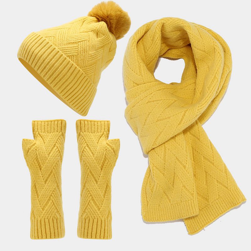 Wholesale Core Spun Yarn Autumn and Winter Outdoor Cold and Warm Hats Scarves Gloves Sets
