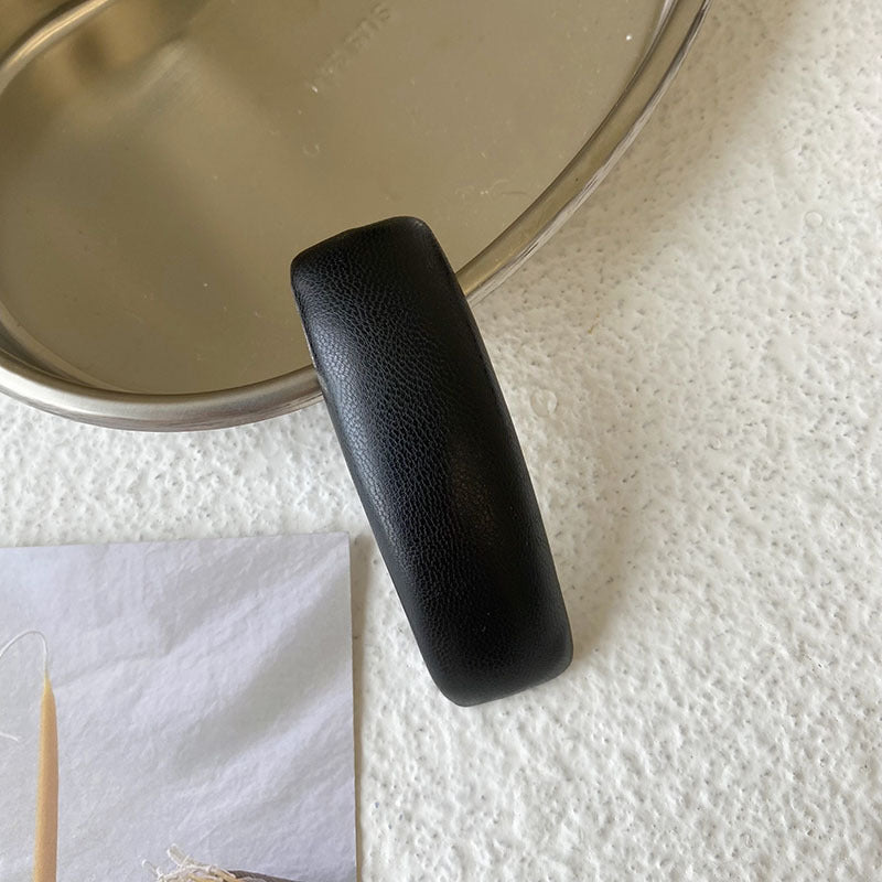 Wholesale Smiley Face Hollow Water Drop Hair Clip