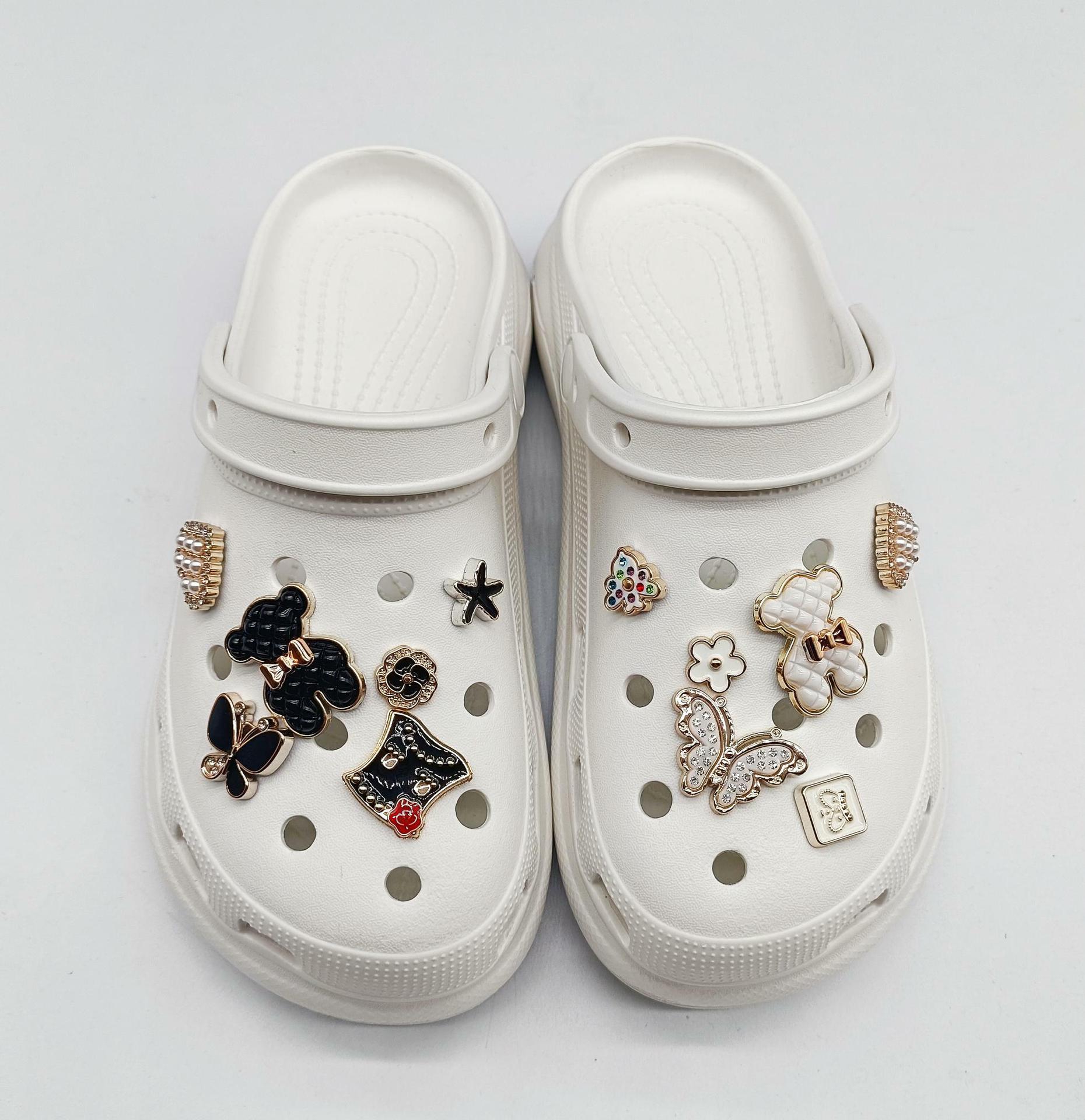 Wholesale DIY Black and White Bow Plaid Bear Buckle Slipper Accessories